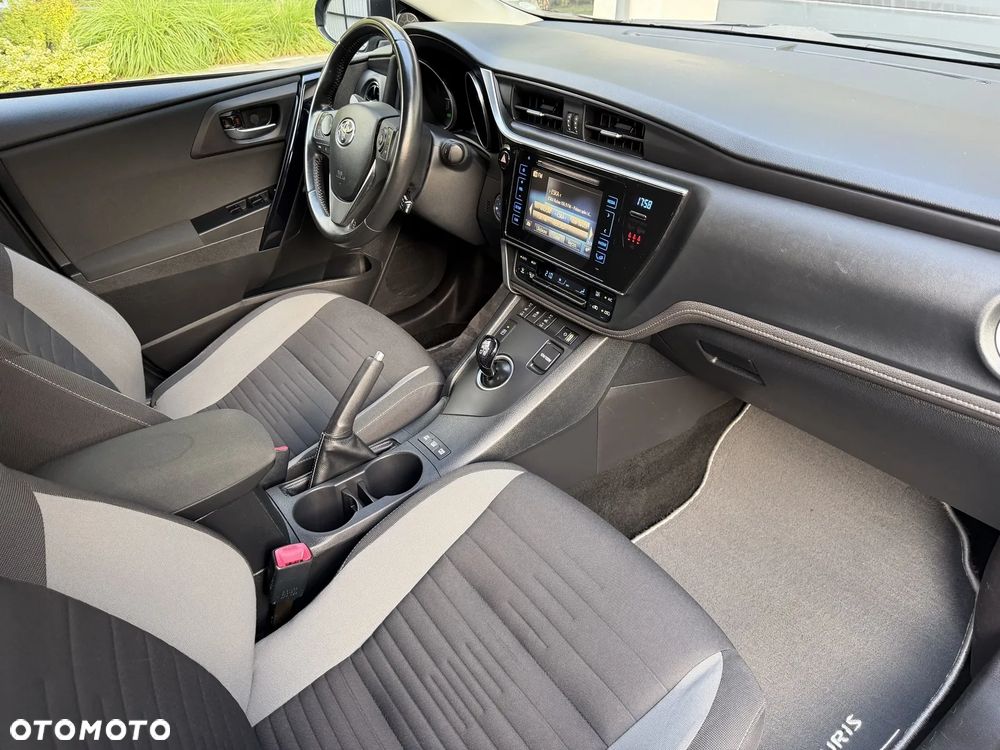 Toyota Auris - 26