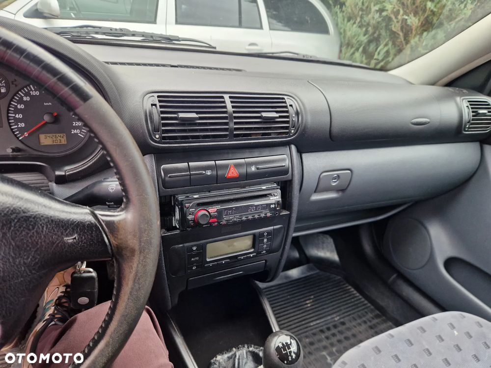 Seat Toledo 1.9 TDI Tech Design - 10