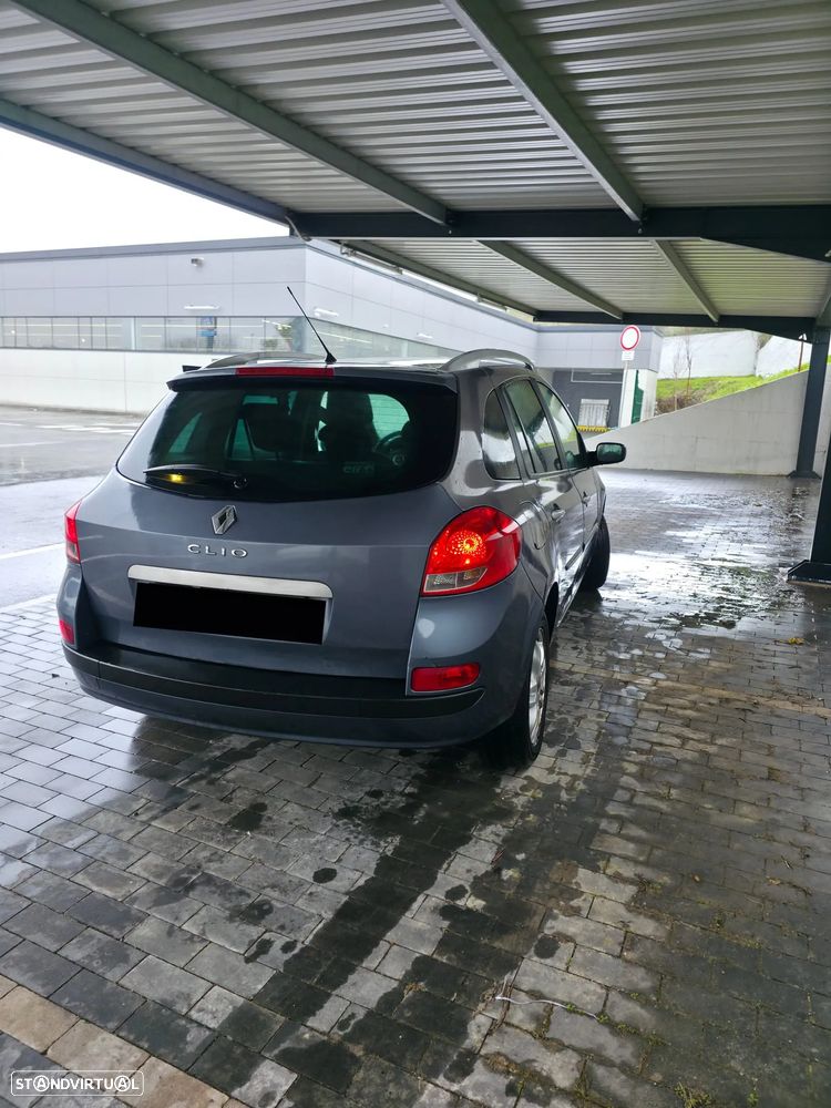 Renault Clio Sport Tourer - 4