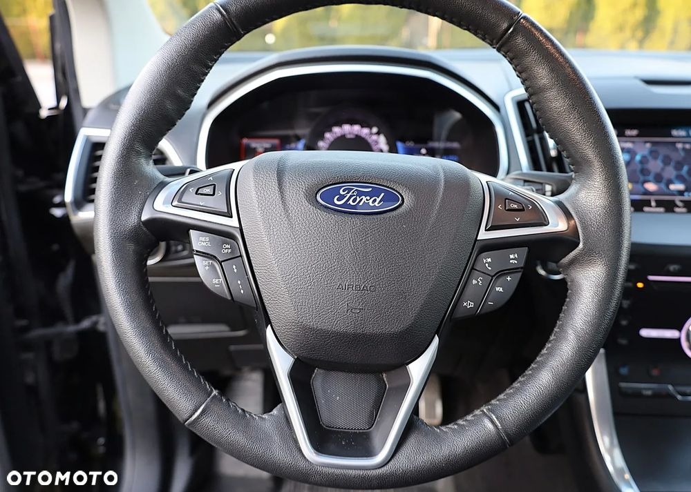 Ford Edge - 28
