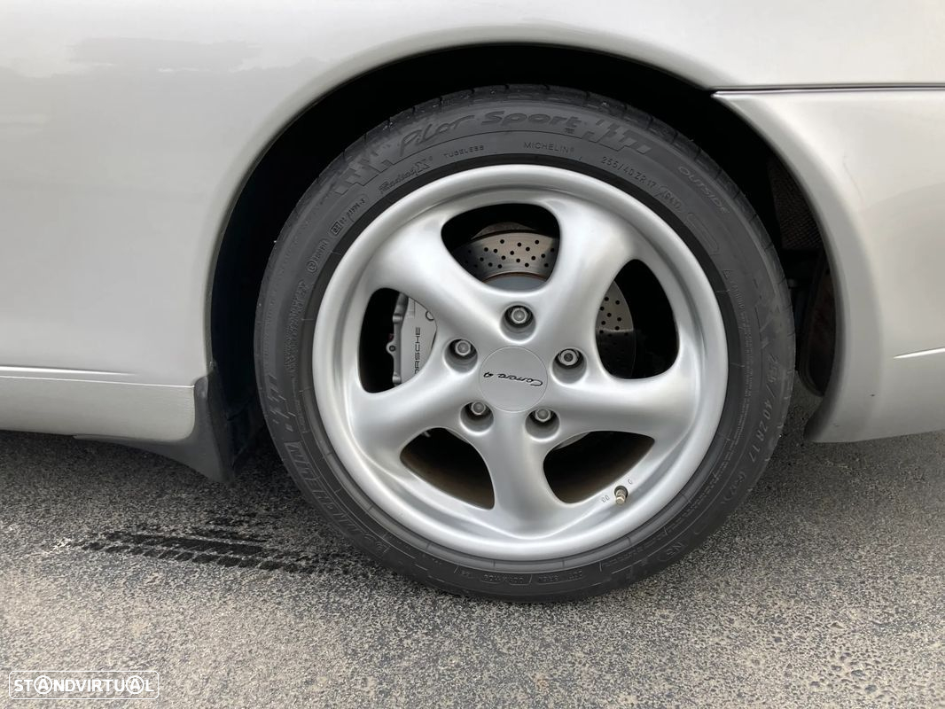 Porsche 911 (996) - 11