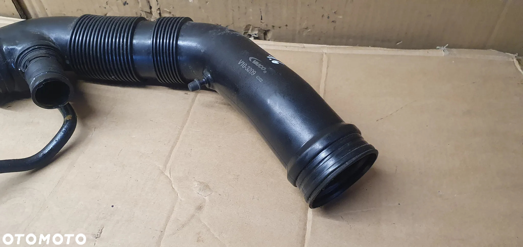 Rura przewód dolot wlot powietrza Audi A3 8P 1.6 MPI V10-3209 - 5
