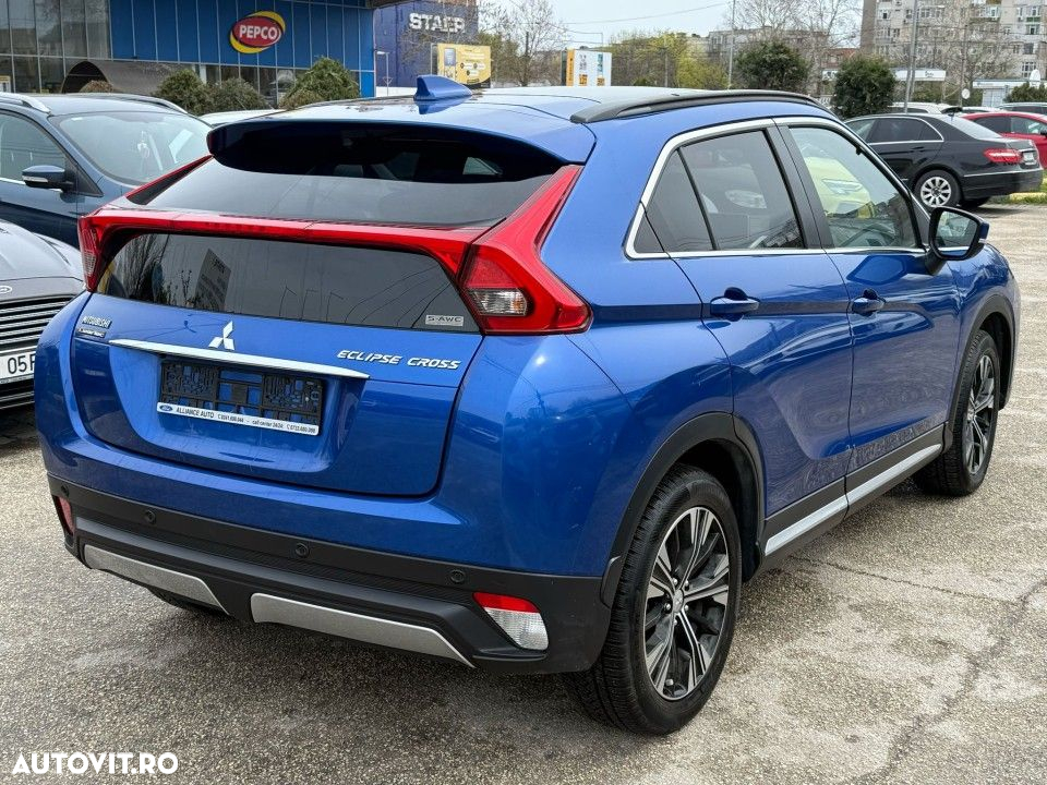 Mitsubishi Eclipse-Cross 1.5-litre 16-valve DOHC MIVEC 4X4 Instyle+ Aut. - 11