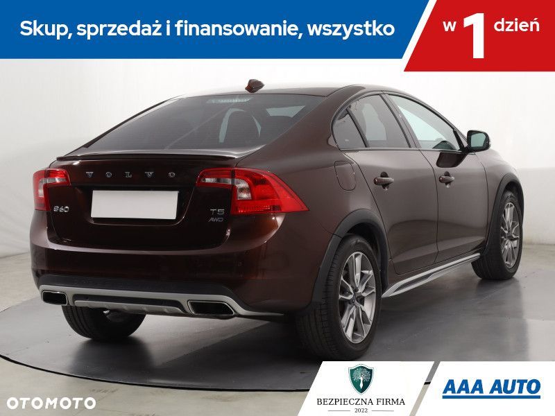 Volvo S60 - 7