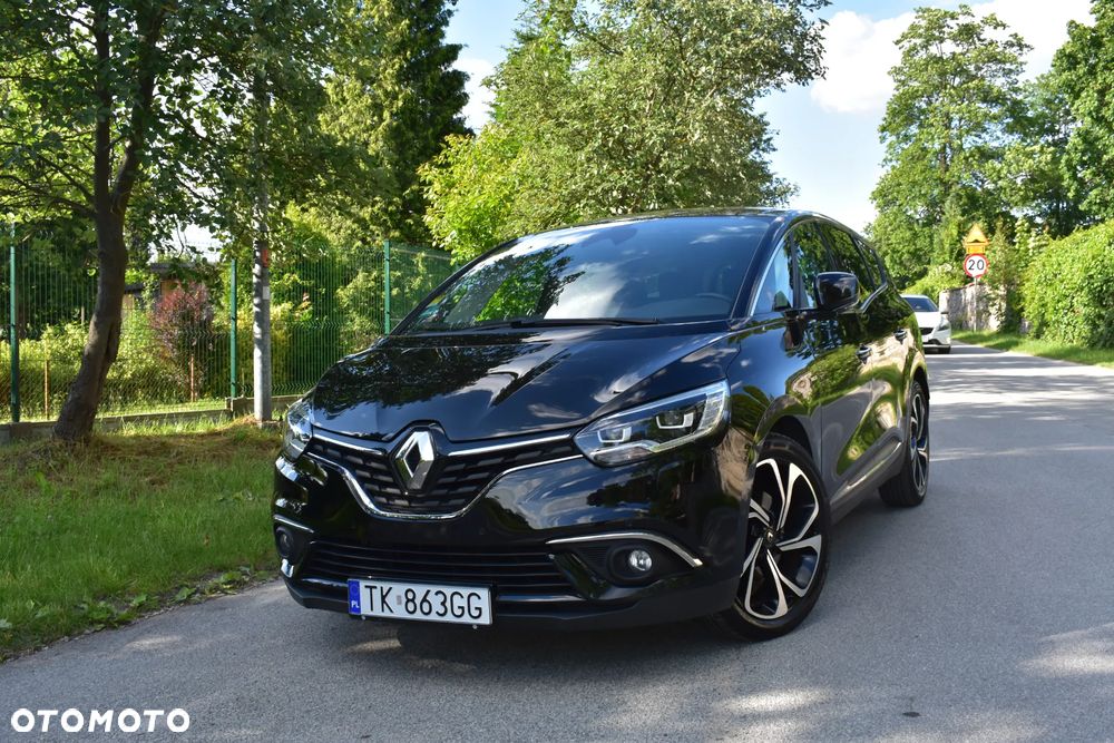 Renault Grand Scenic - 10
