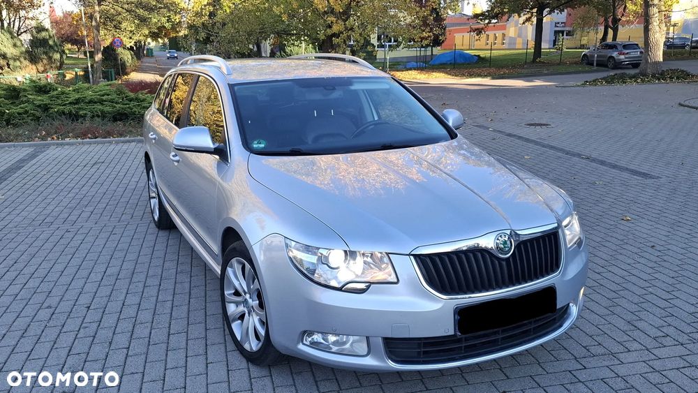 Skoda Superb 2.0 TDI DSG Exclusive - 1