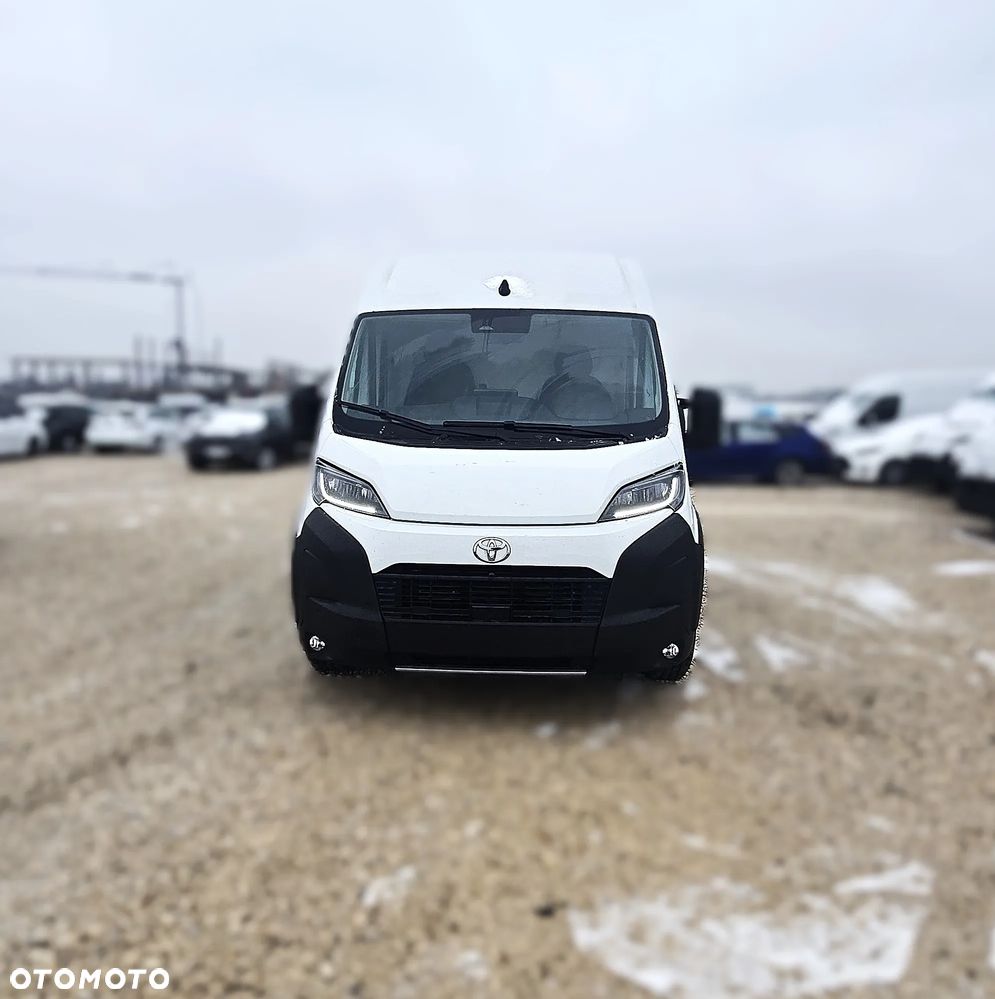 Toyota Proace MAX - 4