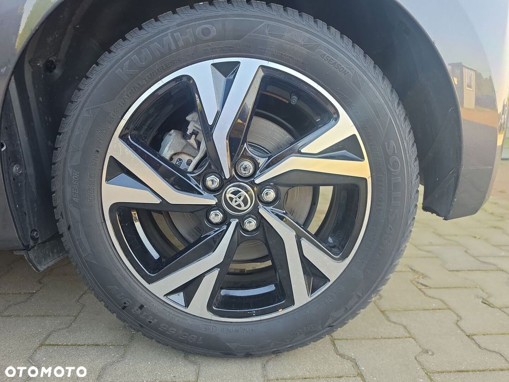 Toyota Yaris Hybrid 1.5 Style - 22