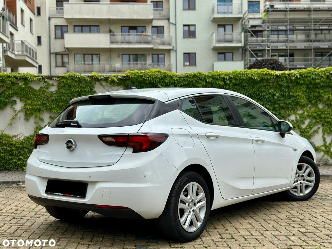 Opel Astra 1.4 Turbo Business - 14