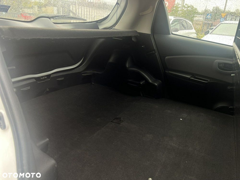 Toyota Yaris 1.5 Active - 16