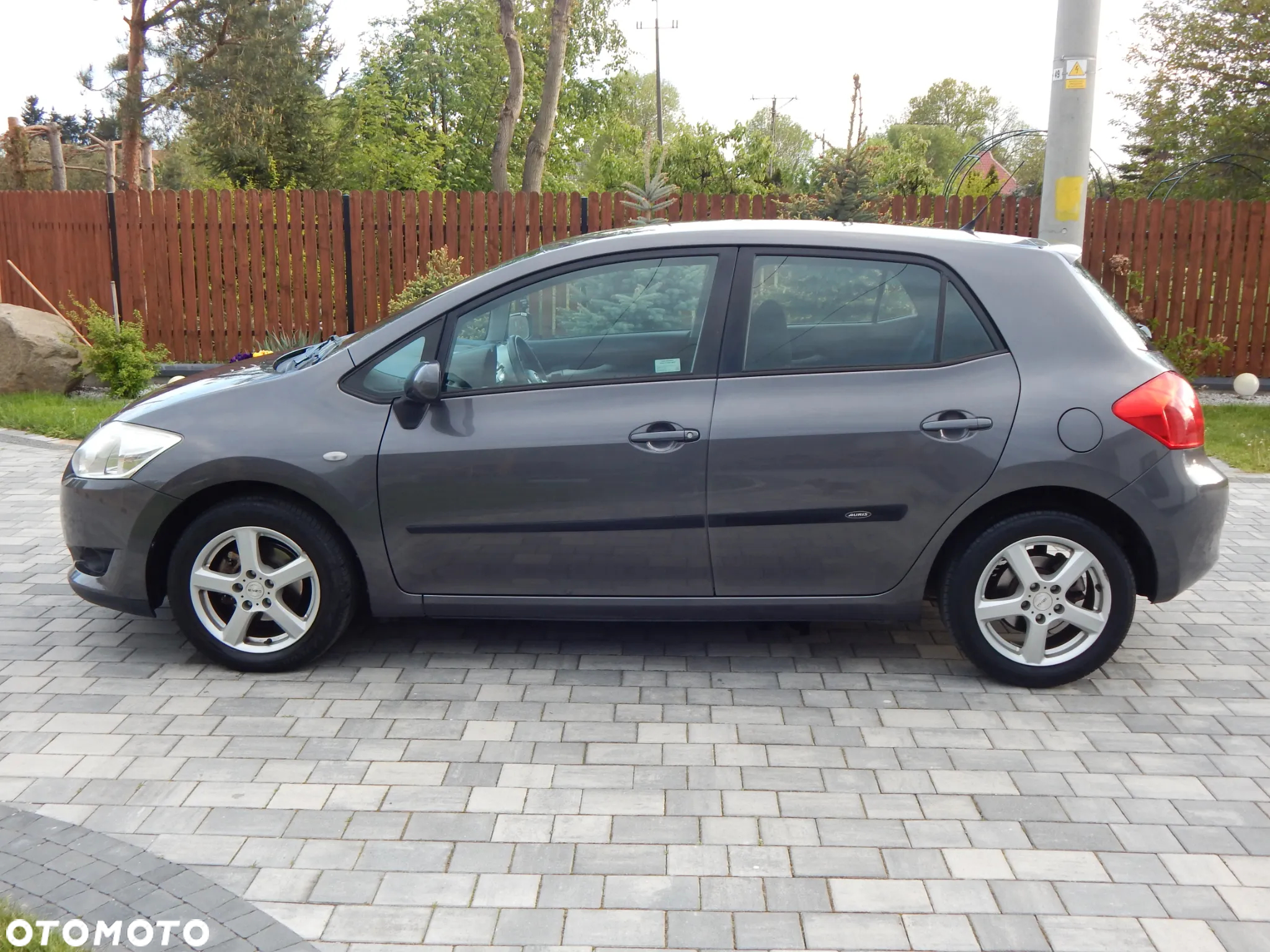 Toyota Auris 1.6 VVT-i Sol - 13