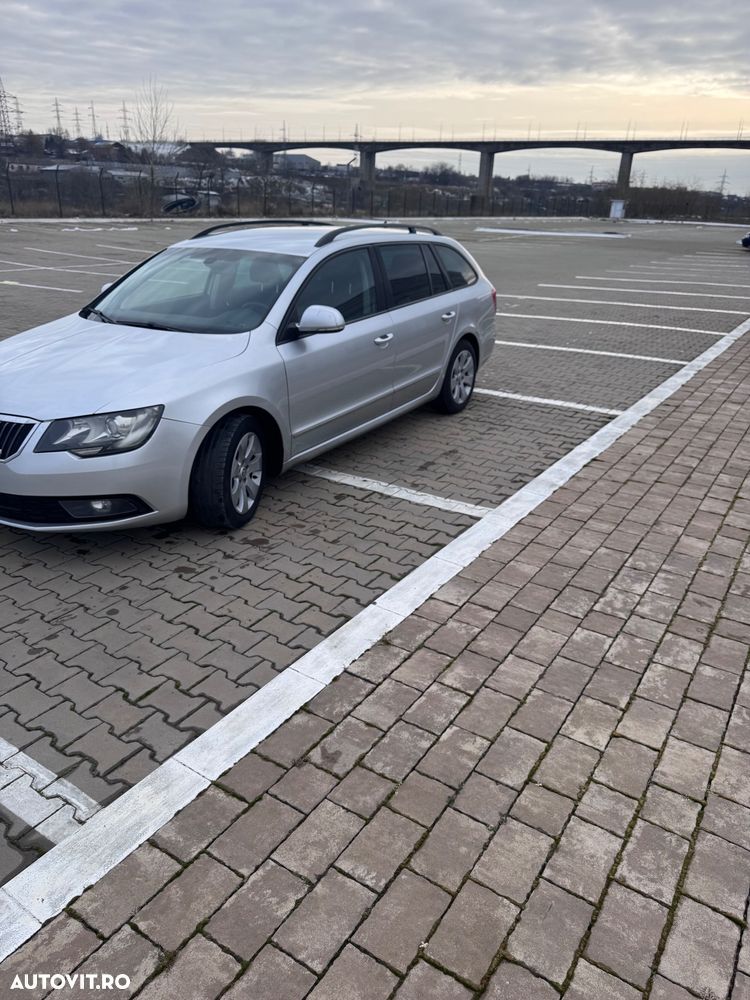 Skoda Superb 1.6 TDI GreenLine - 5