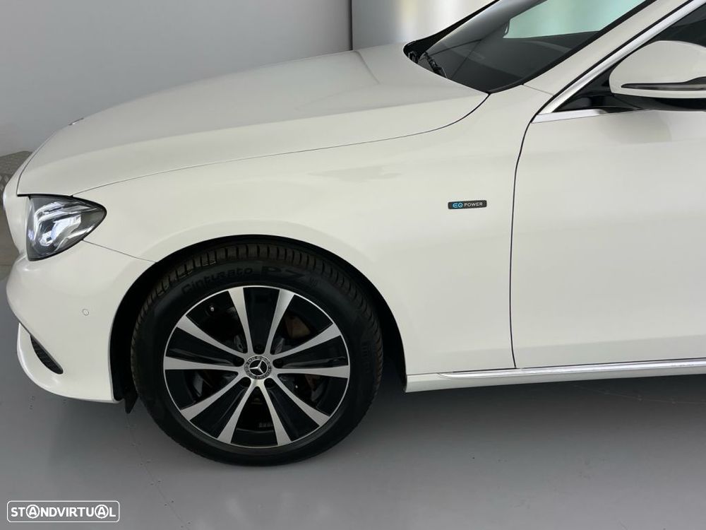 Mercedes-Benz E 300 - 21