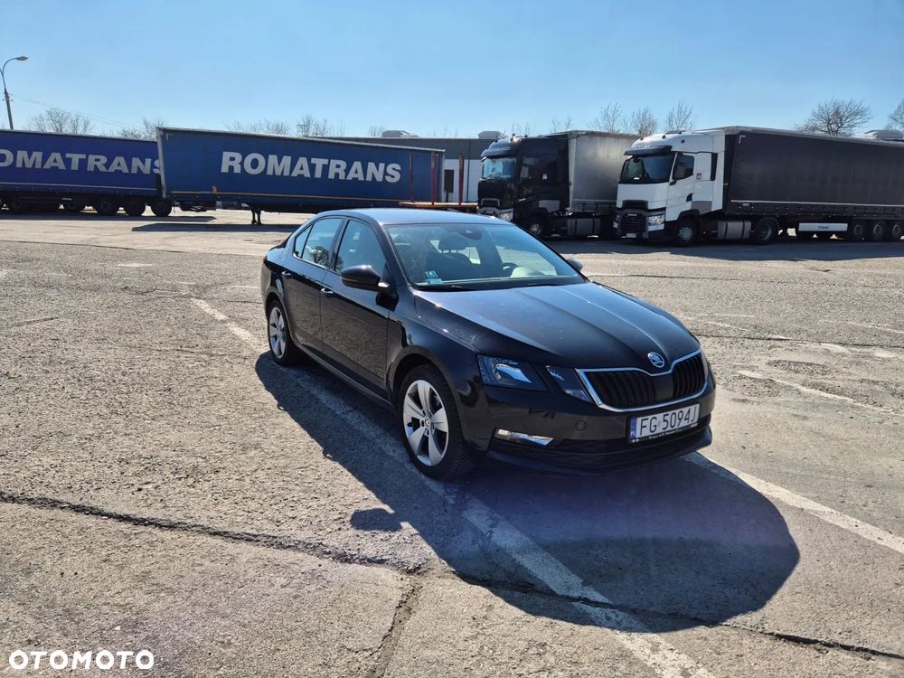 Skoda Octavia 2.0 TDI 4x4 Ambition DSG - 1