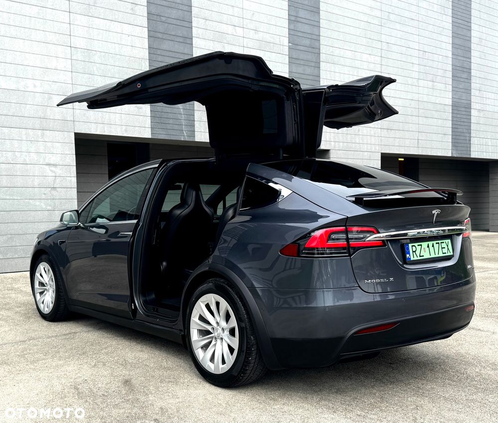 Tesla Model X Long Range Plus - 15