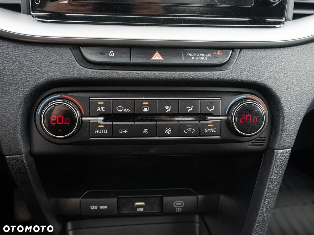 Kia Ceed 1.5 T-GDI M - 17