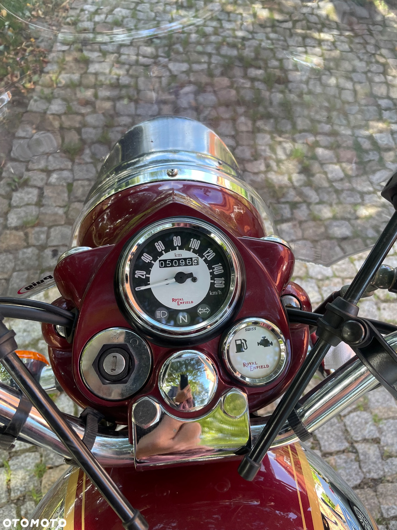 Royal Enfield Bullet - 7