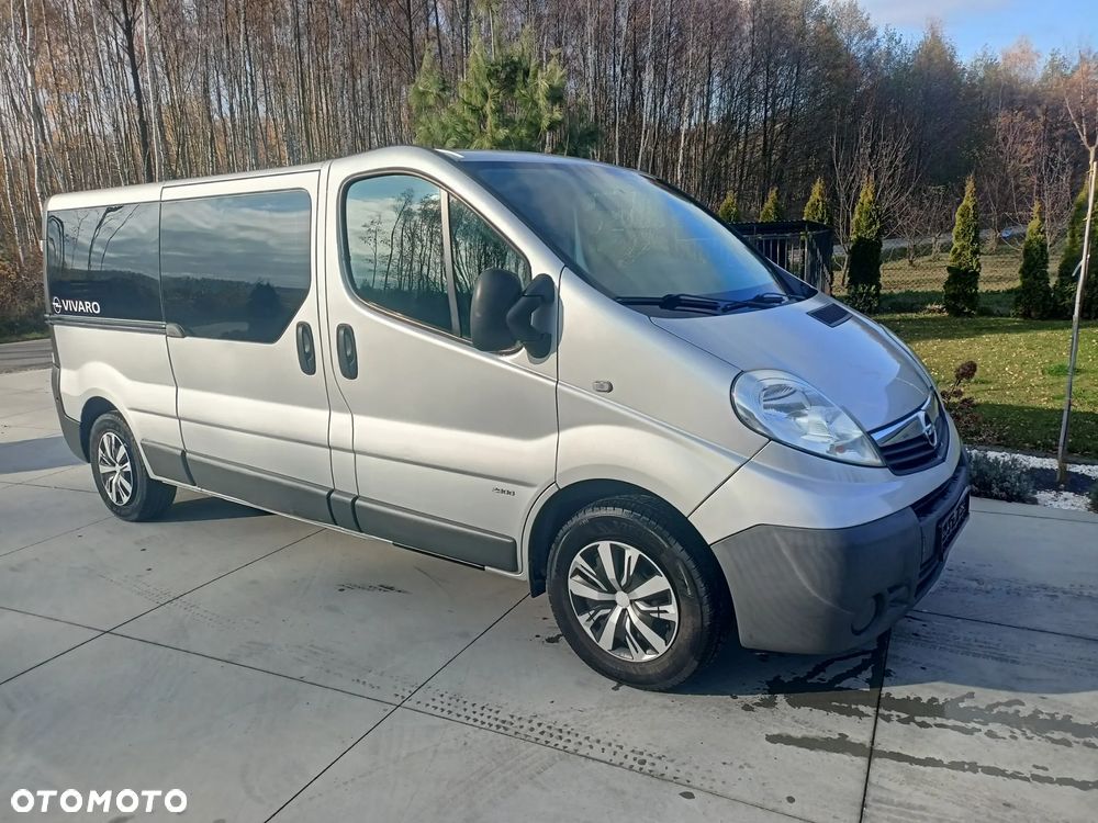 Opel Vivaro - 11