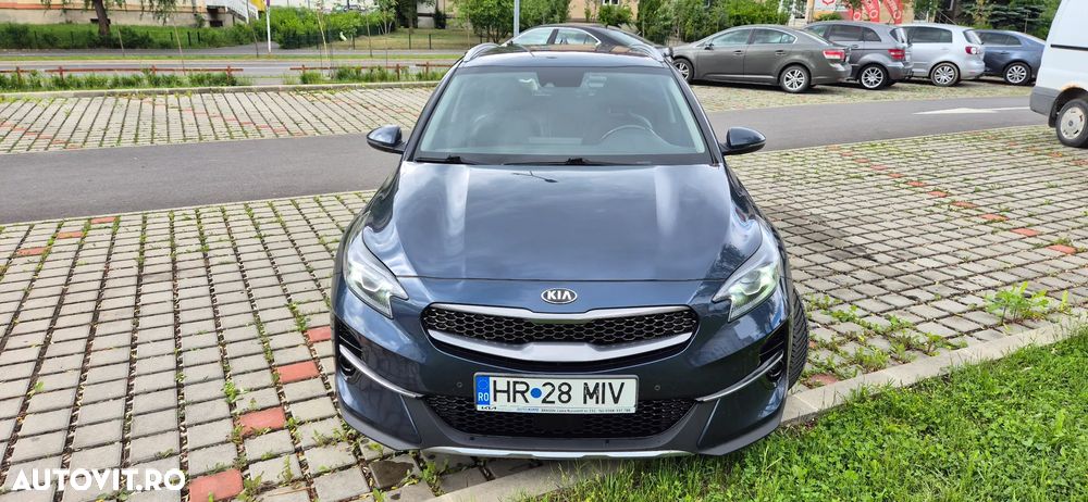 Kia XCeed 1.4 T-GDI 7DCT Style+ - 6