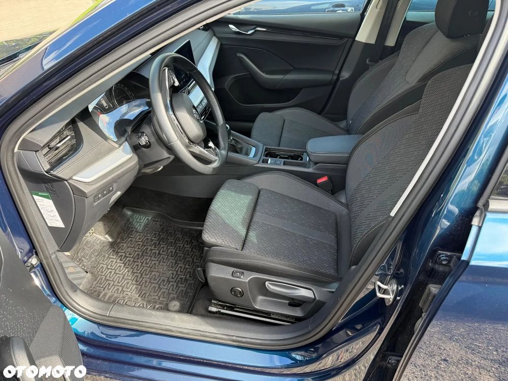 Skoda Octavia 1.5 TSI Clever - 7