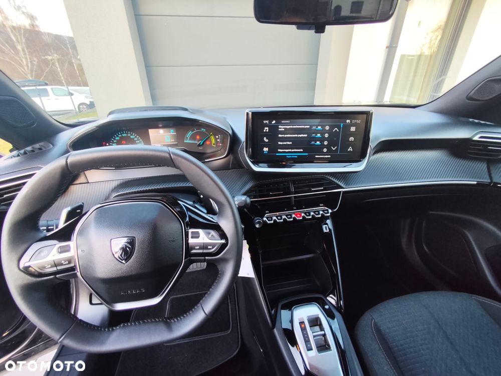 Peugeot 2008 PureTech mHEV Style e-DCS6 - 22