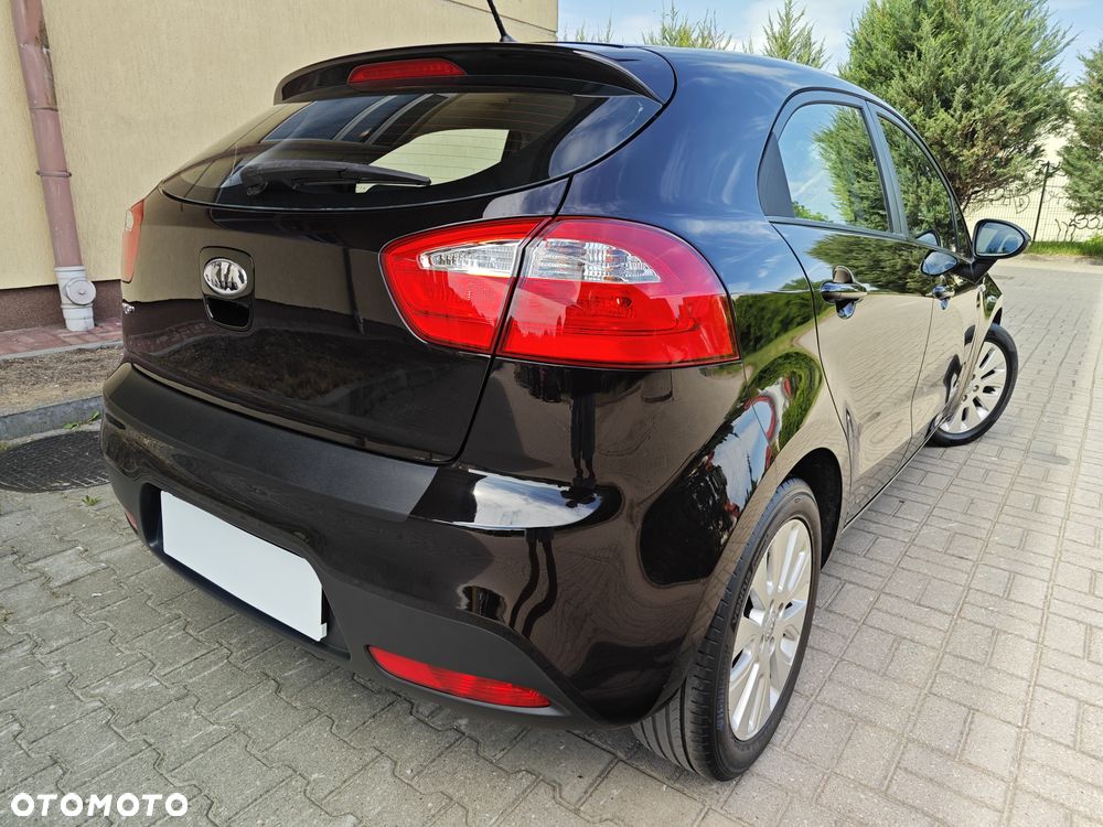 Kia Rio 1.4 Edition 7 - 4