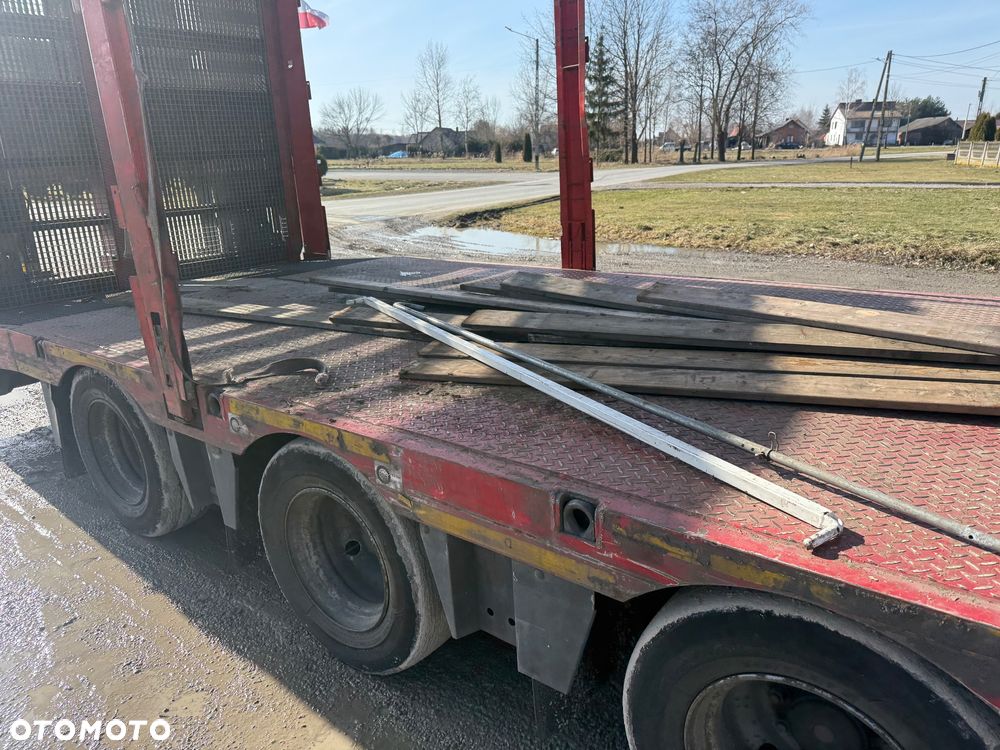 Nooteboom Nooteboom / 3 Osie / Skrętna oś / Osie SAF / Najazdy hydrauliczne + balkon / Poszerzenia / Sprowadzona / STAN BDB / / / - 28