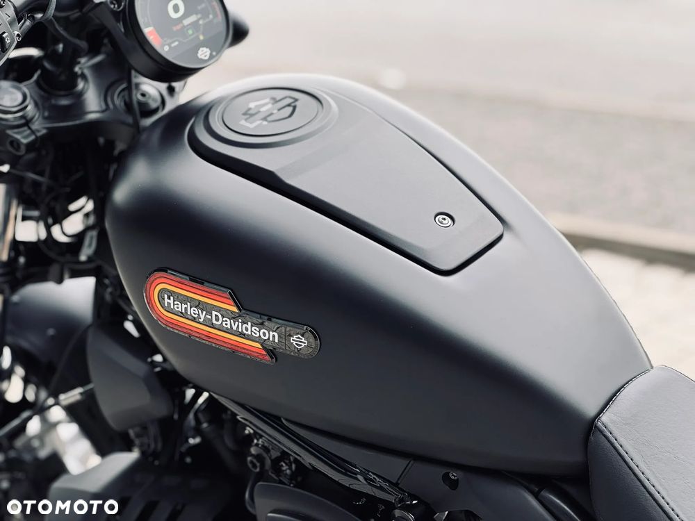 Harley-Davidson Sportster Nightster 975 - 12