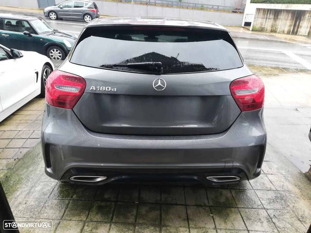 Mercedes-Benz A 180 CDI AMG Line - 7