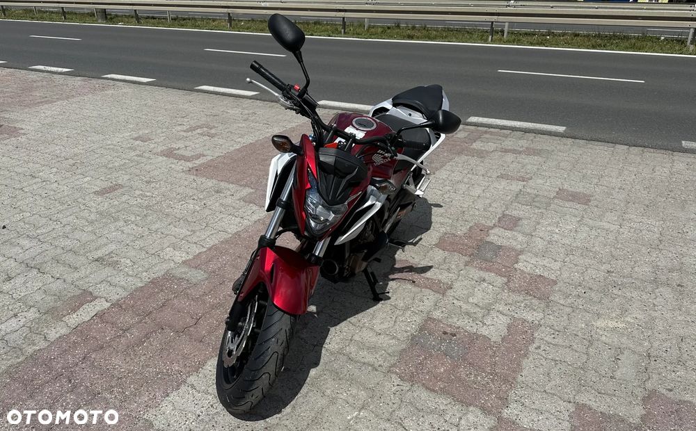 Honda CB - 4
