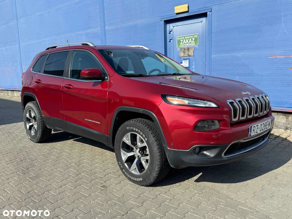 Jeep Cherokee - 5