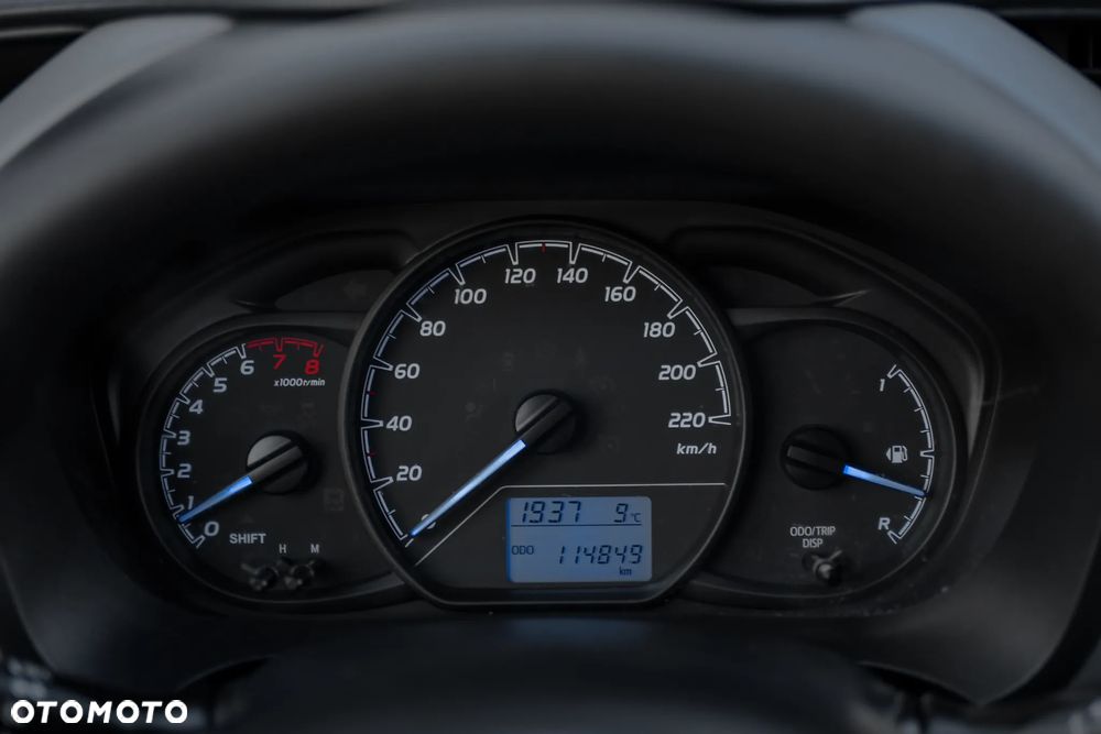 Toyota Yaris 1.5 Premium - 5