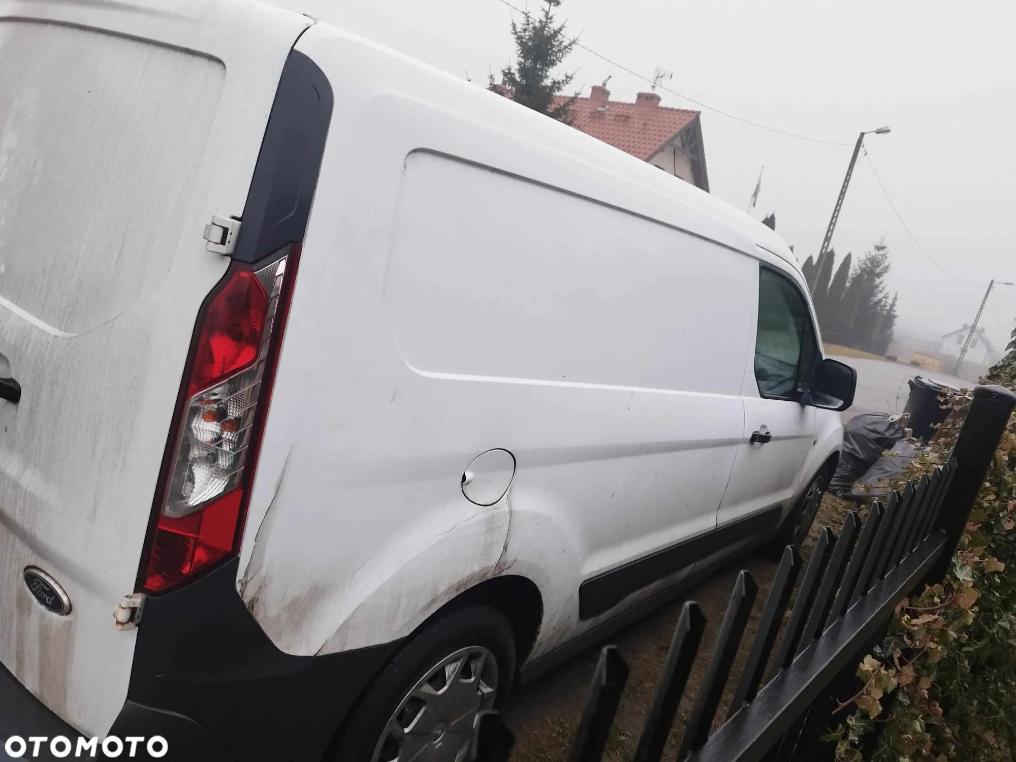 Ford Transit Connect - 4