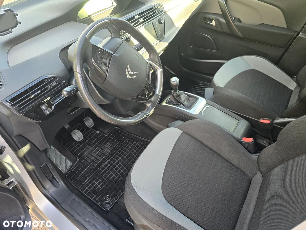 Citroën C4 Picasso - 2