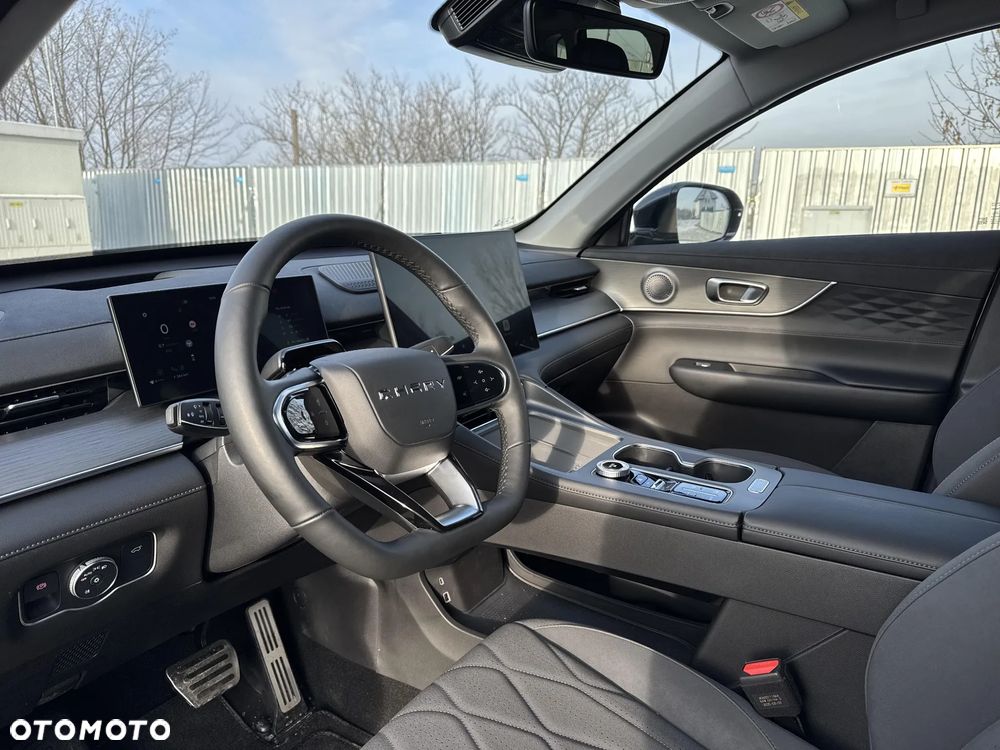 Chery Tiggo 8 1.6 T-GDI Prestige DCT - 10