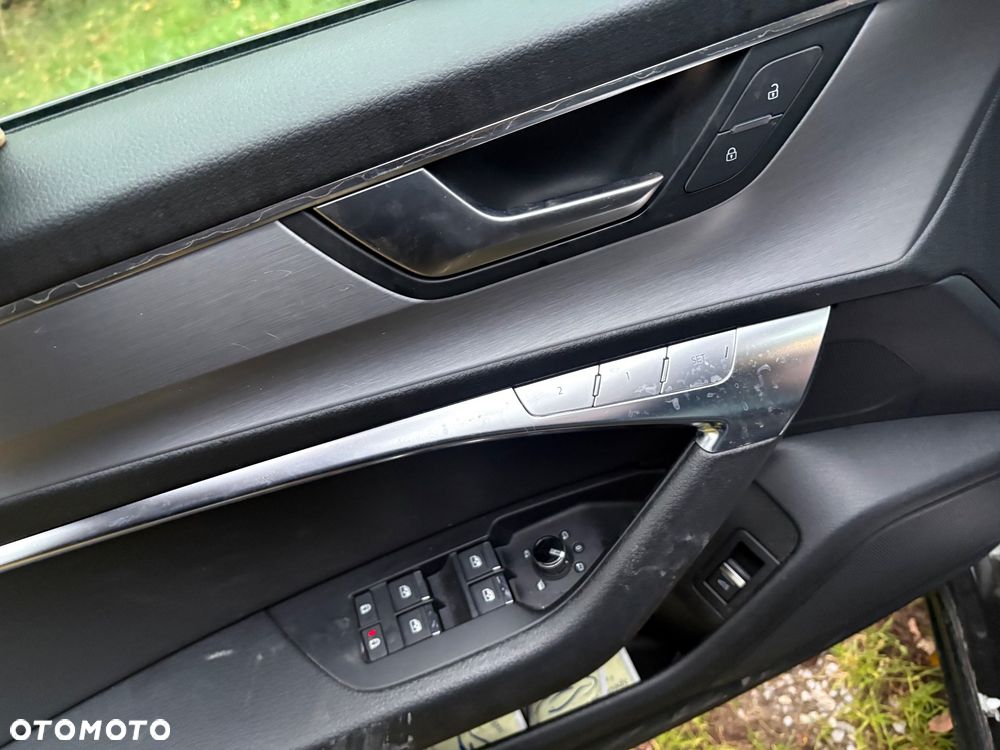Audi A6 Avant - 14