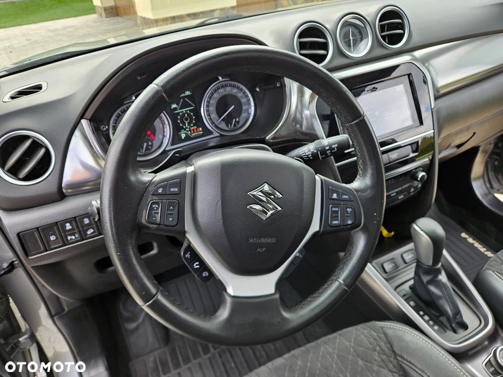 Suzuki Vitara 1.4 Boosterjet Premium 4WD - 30