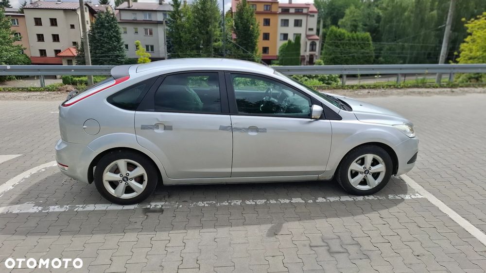 Ford Focus 1.6 TDCi cDPF Ambiente - 5