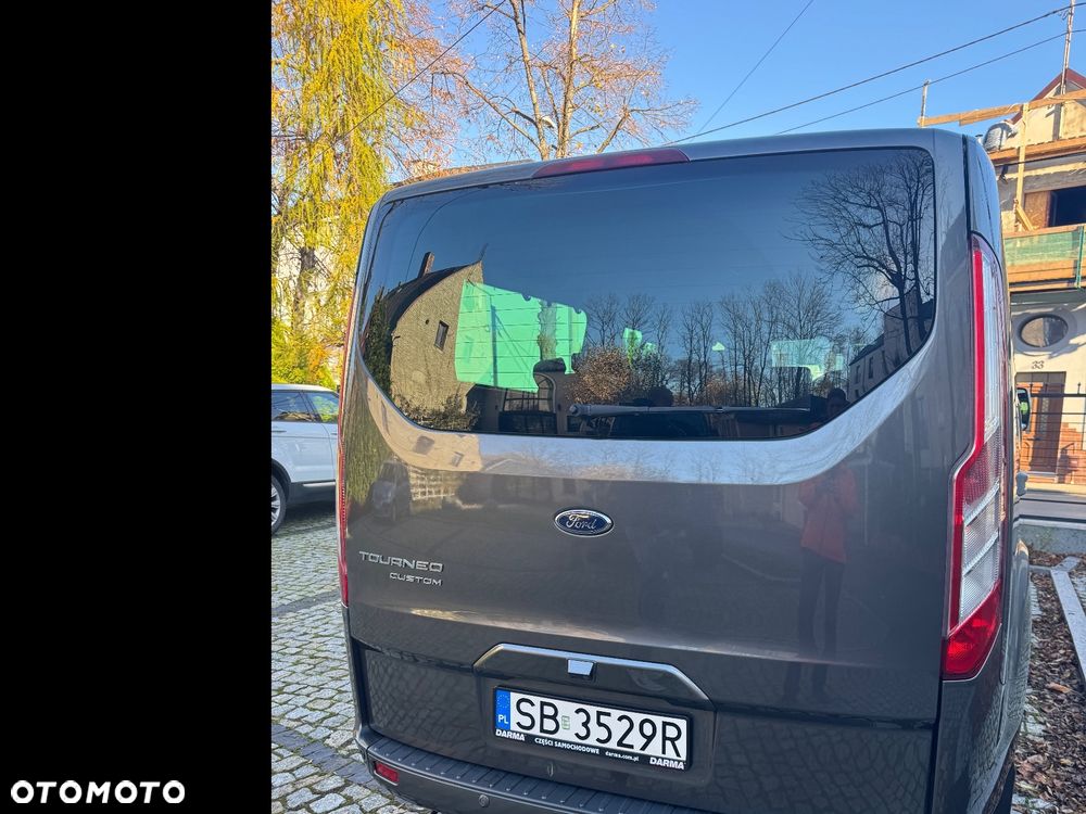 Ford Tourneo Custom - 5