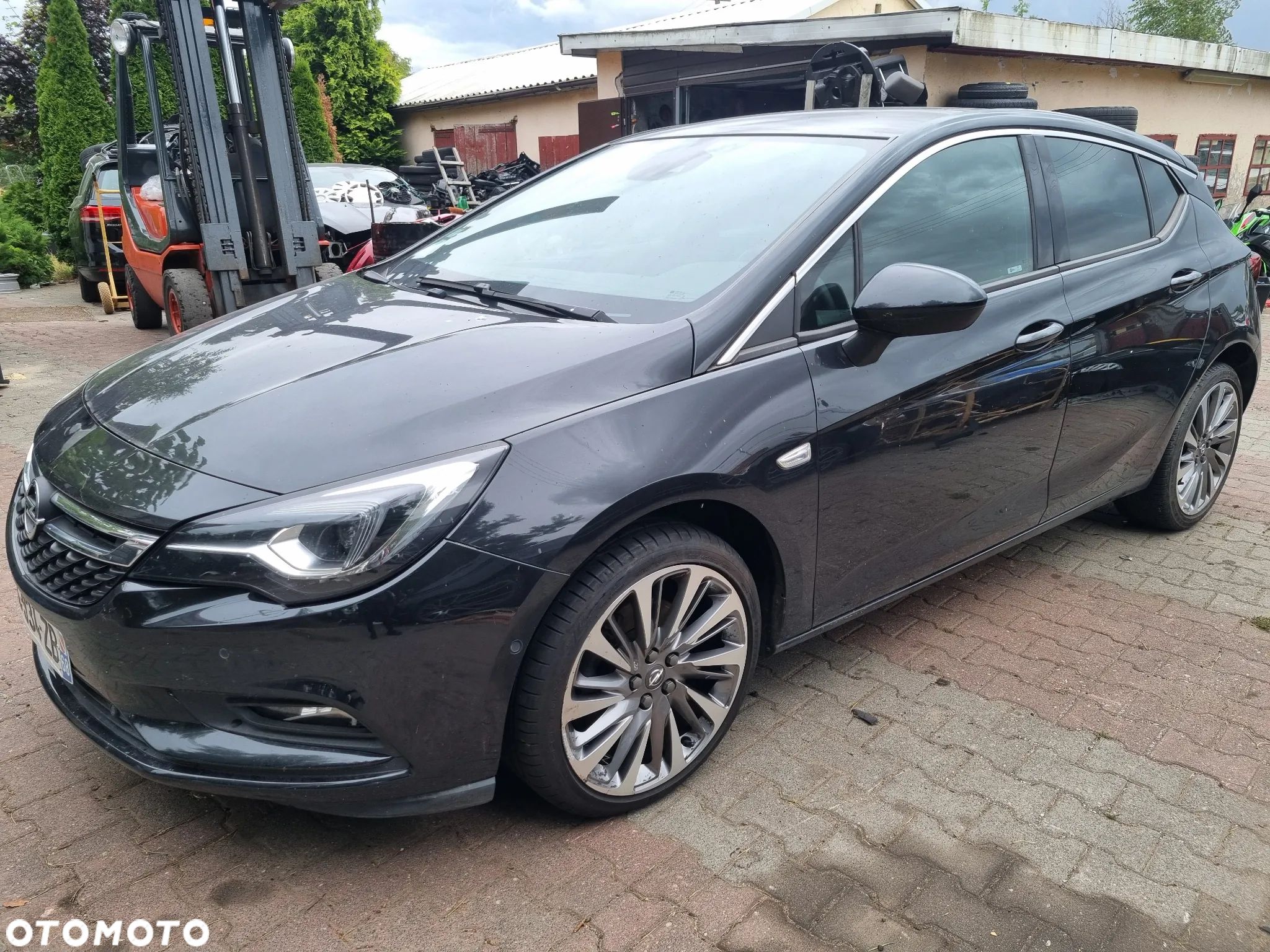 Opel Astra IV 1.6 CDTI Cosmo - 1