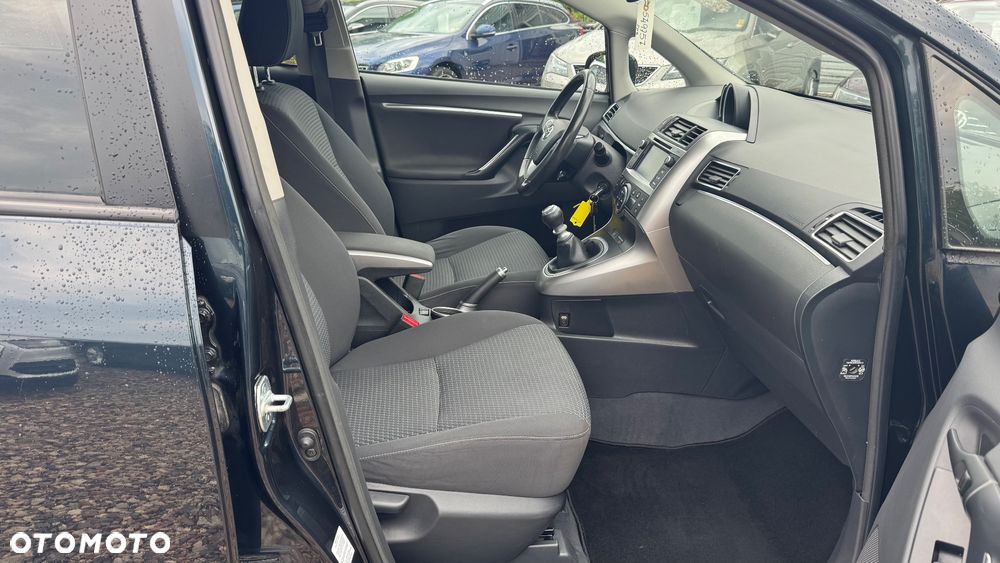 Toyota Verso 1.8 7-Sitzer Executive - 28