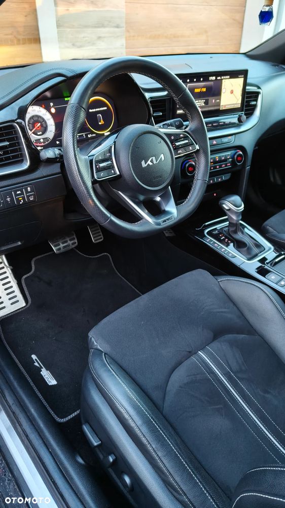 Kia ProCeed 1.5 T-GDI DCT7 OPF GT LINE - 11