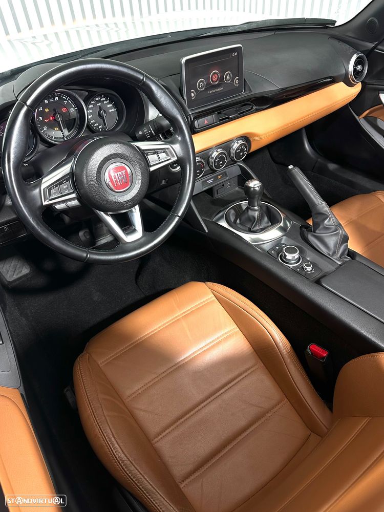 Fiat 124 Spider 1.4 MultiAir Turbo - 10