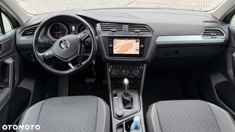Volkswagen Tiguan 2.0 TDI SCR 4MOTION (BlueMotion Techn.) DSG Highline - 38