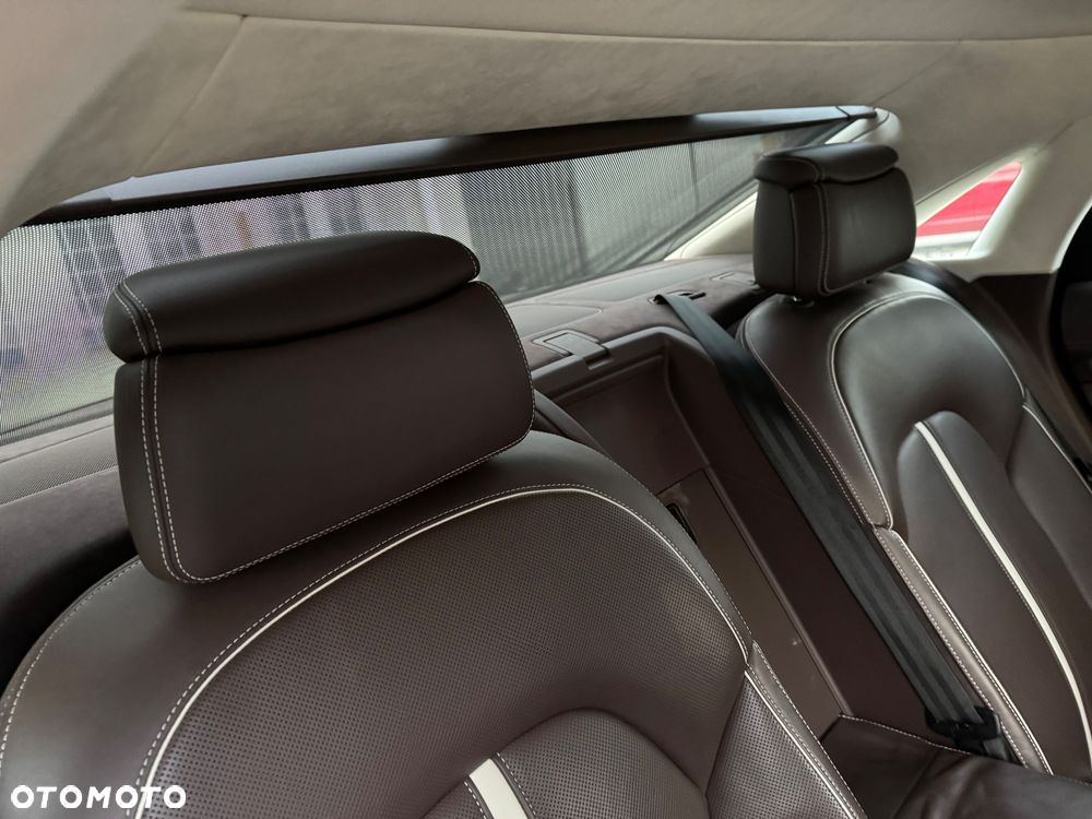 Audi A8 4.2 TDI Quattro - 11