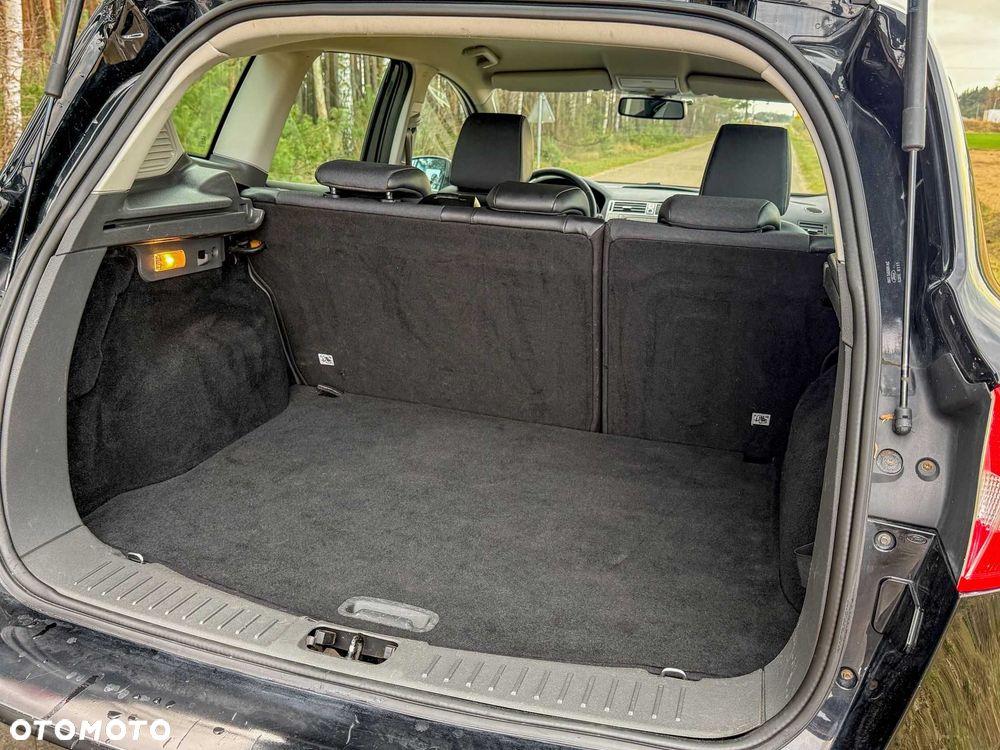Ford Kuga - 8
