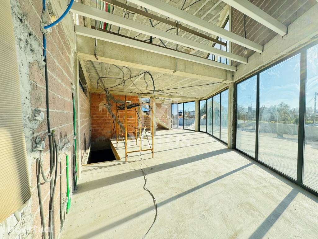 Loja para arrendamento em Serreleis - Grande imagem: 3/9