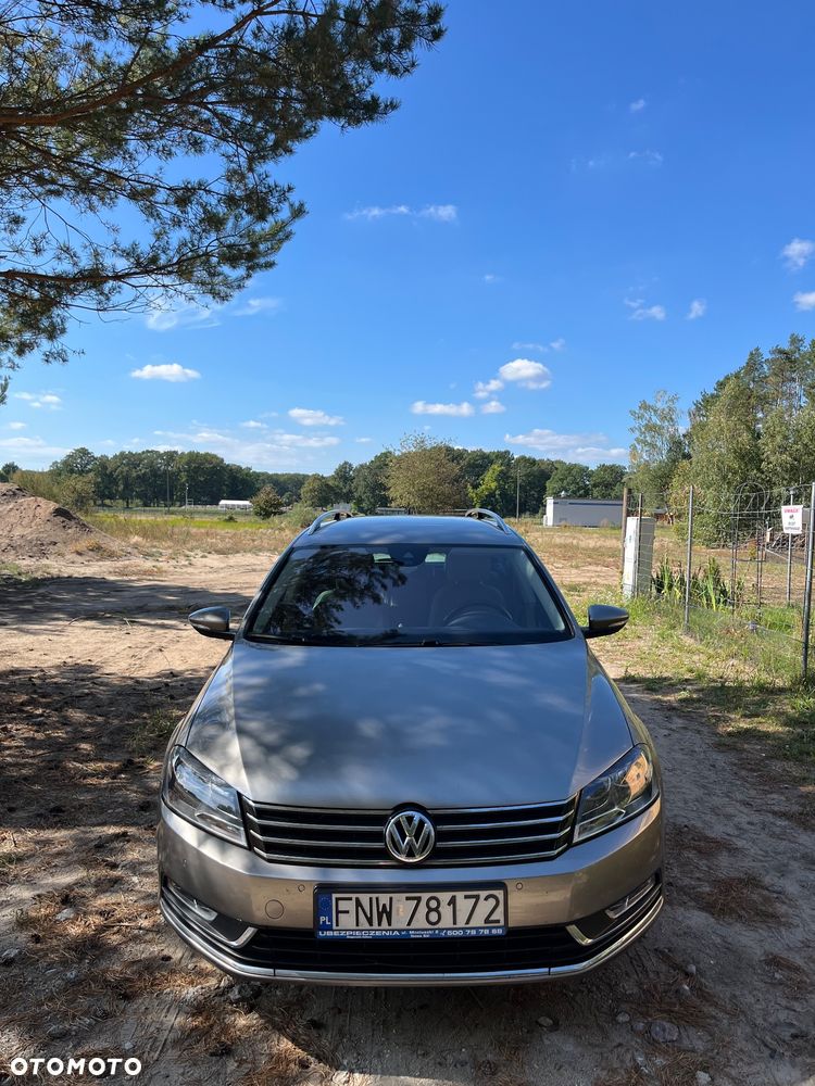 Volkswagen Passat 2.0 TDI 4Mot Highline DSG - 2