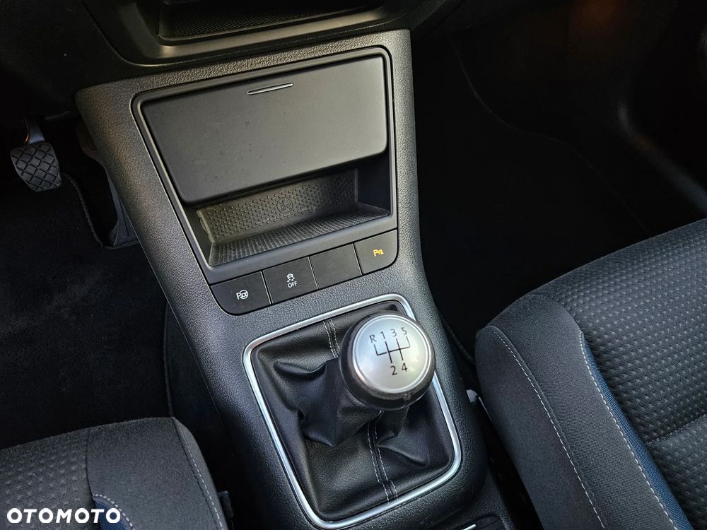 Volkswagen Golf Plus 1.6 TDI DPF Team - 13