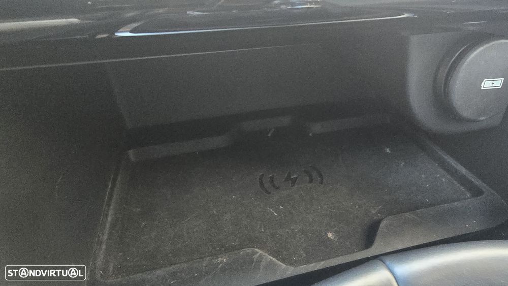 Land Rover Discovery Sport 2.0 eD4 R-Dynamic S 7L - 35